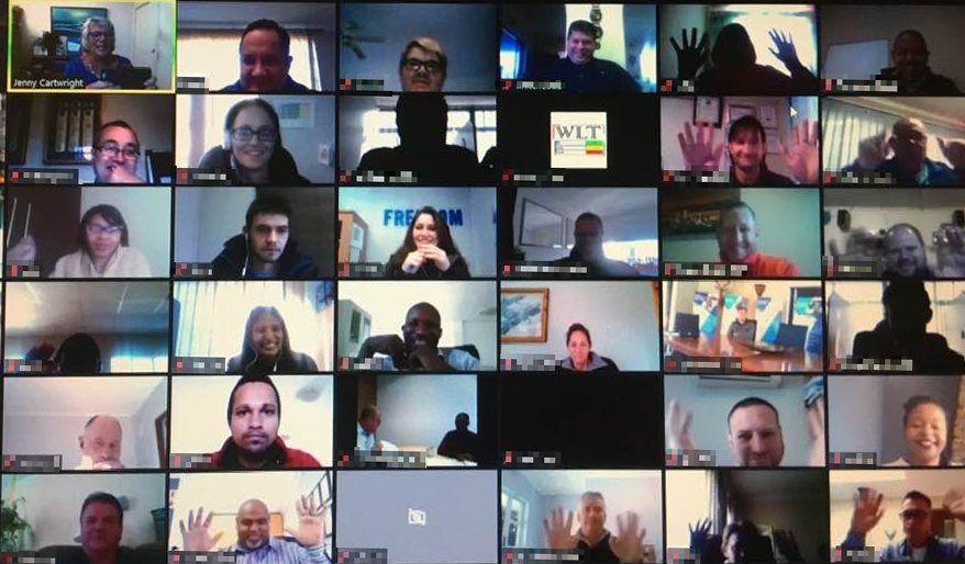 Jenny Cartwright running a live telesales workshop on Zoom for Mia Telecoms in South Africa, with around 30 participants on screen